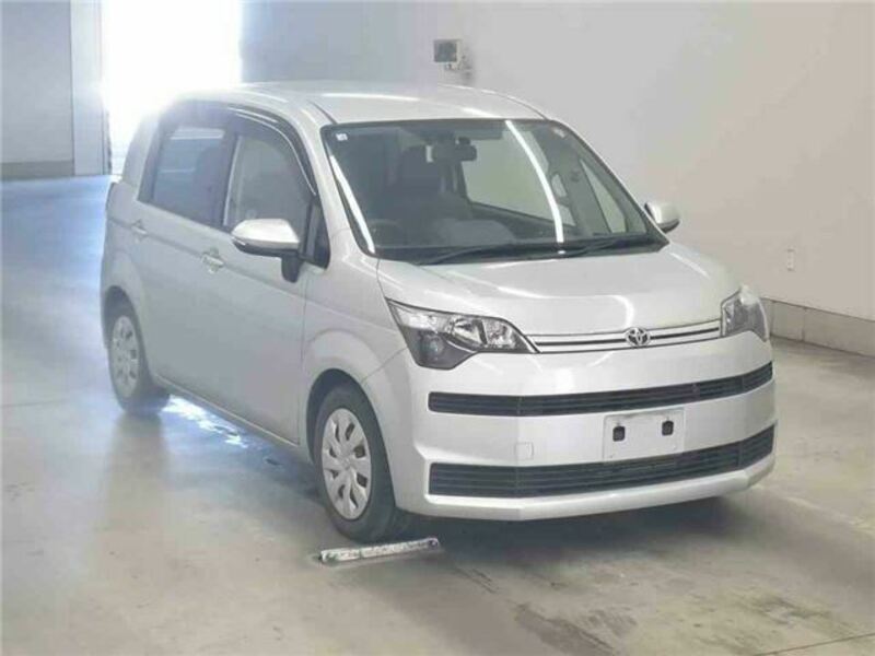 TOYOTA SPADE