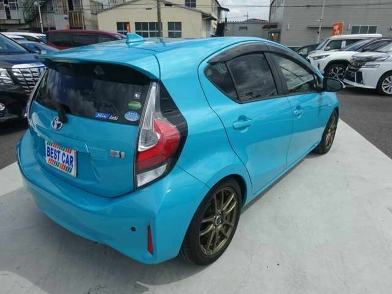AQUA