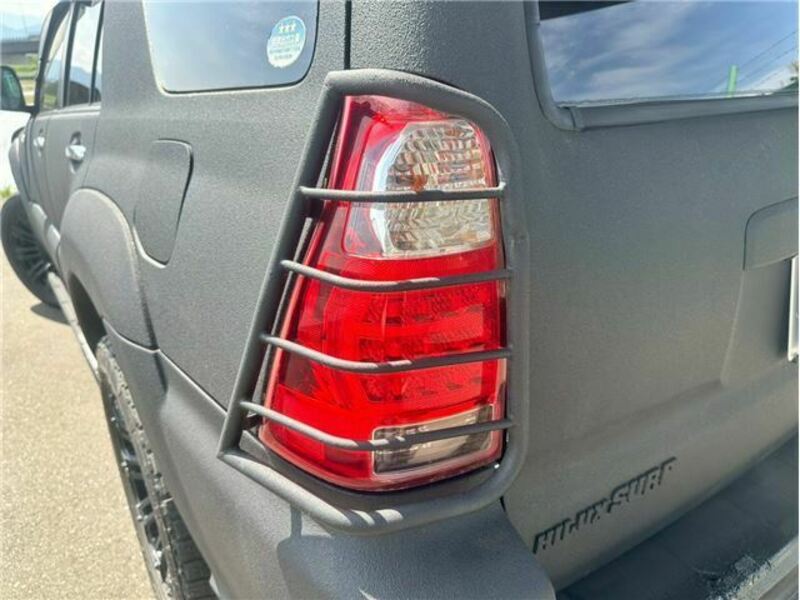 HILUX SURF