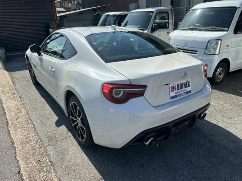 86