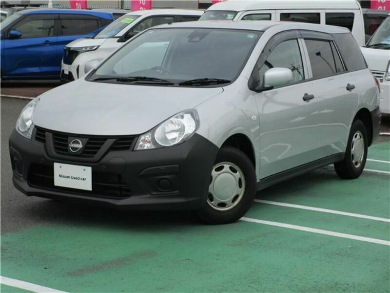 NISSAN AD