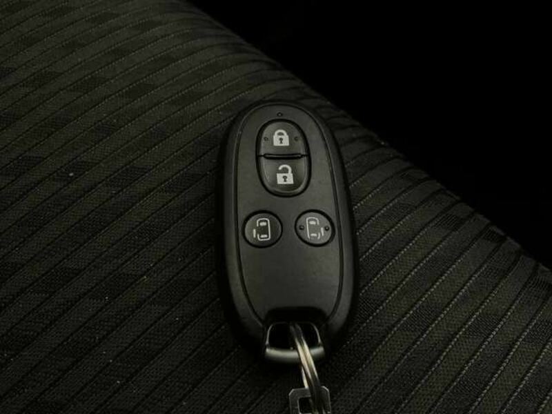 DELICA D2