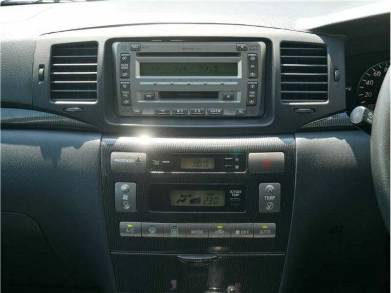 COROLLA FIELDER