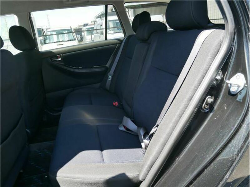 COROLLA FIELDER