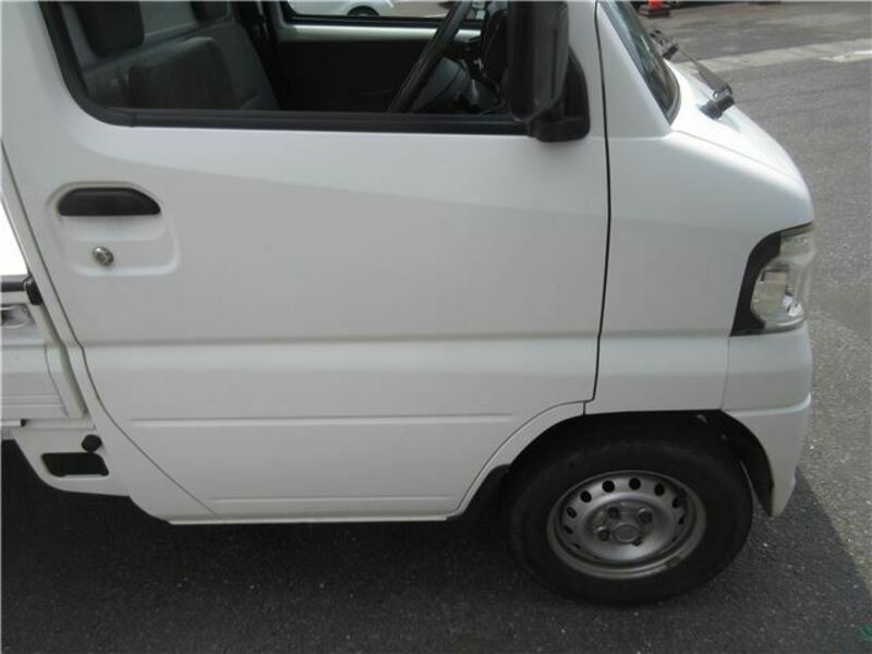 MINICAB TRUCK