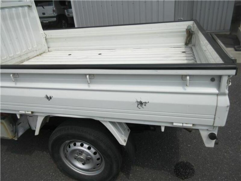 MINICAB TRUCK