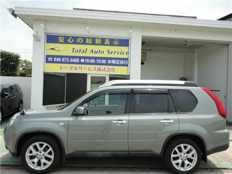 X-TRAIL