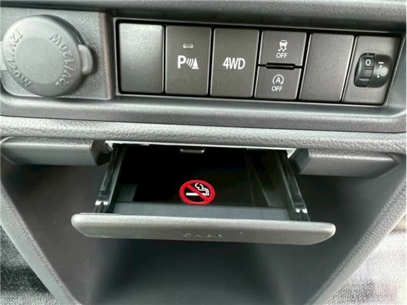 CLIPPER TRUCK