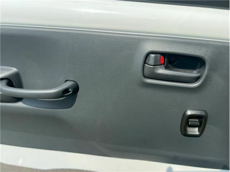 CLIPPER TRUCK