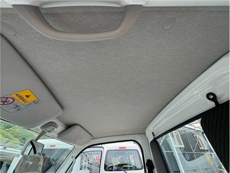 MINICAB TRUCK