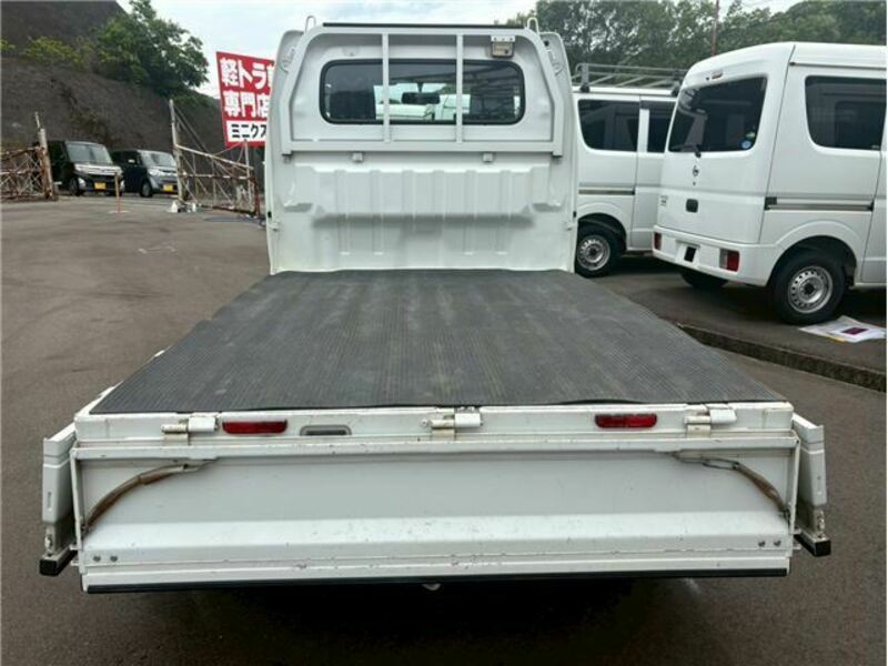MINICAB TRUCK