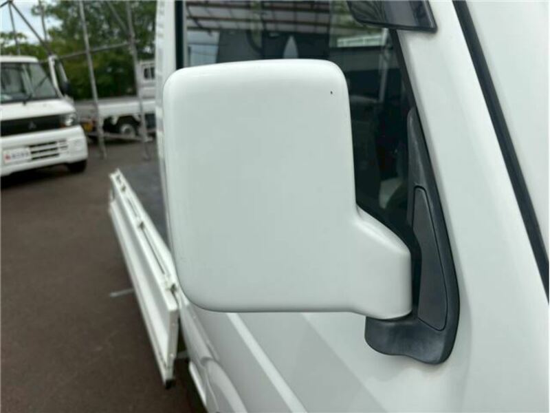 MINICAB TRUCK