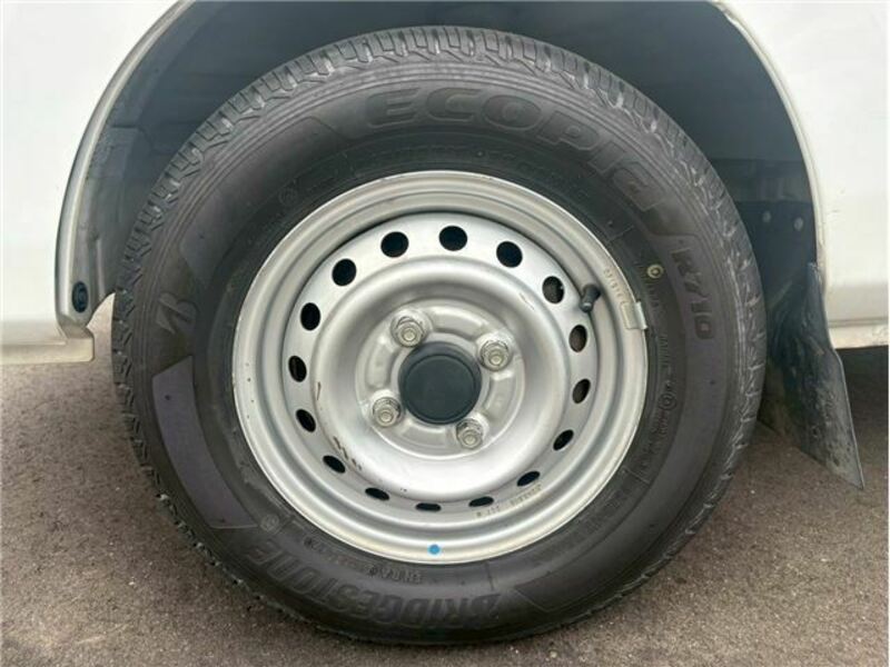 MINICAB TRUCK