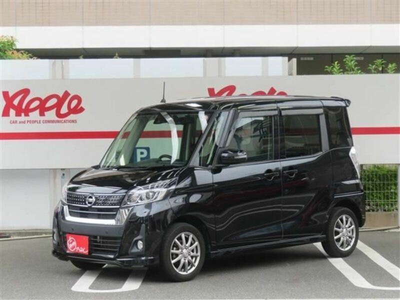 NISSAN DAYZ ROOX