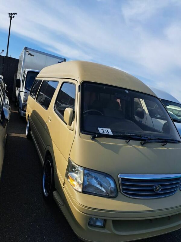 HIACE