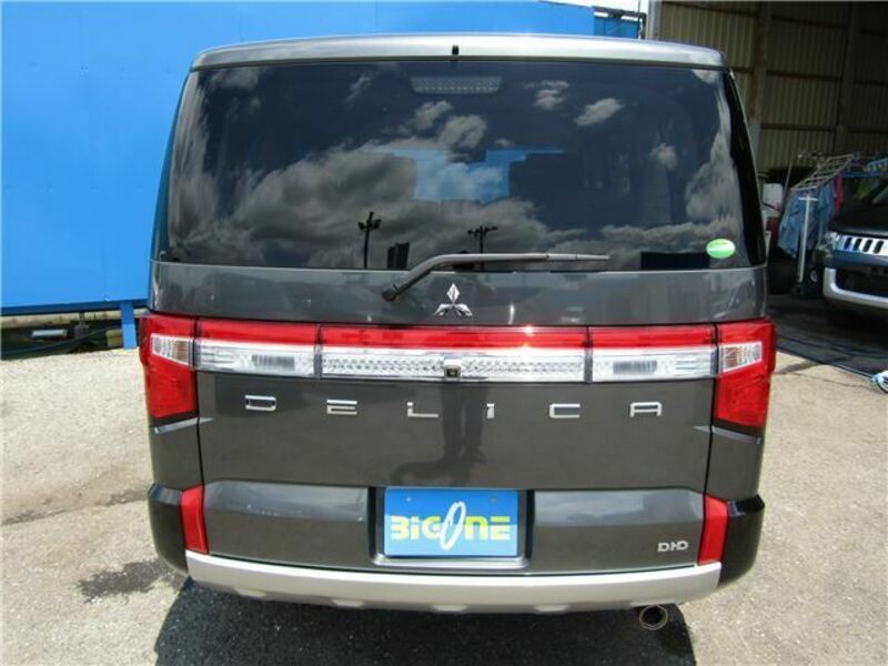 DELICA D5