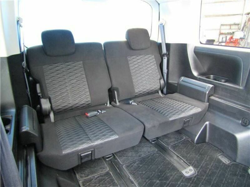 DELICA D5