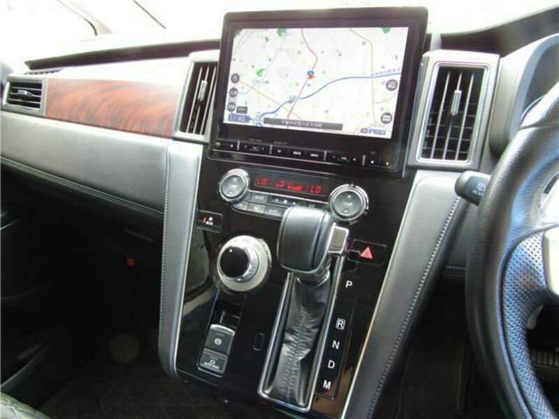 DELICA D5