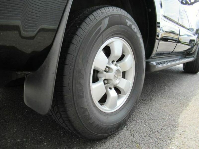 HILUX SURF
