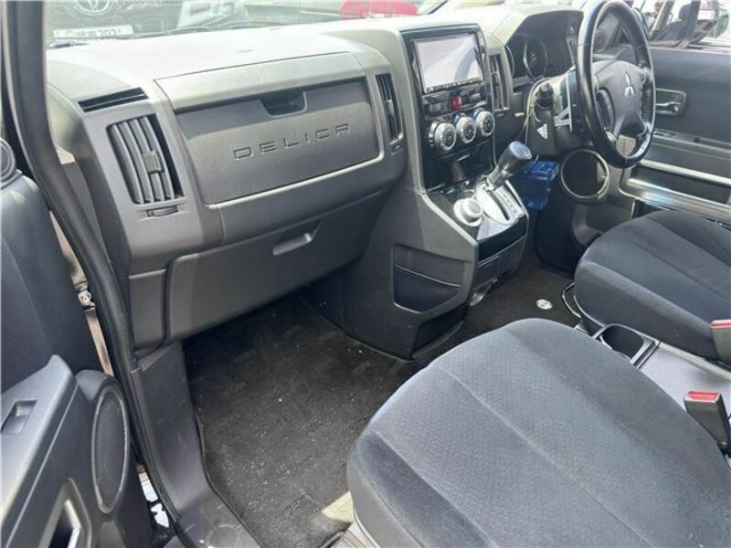 DELICA D5