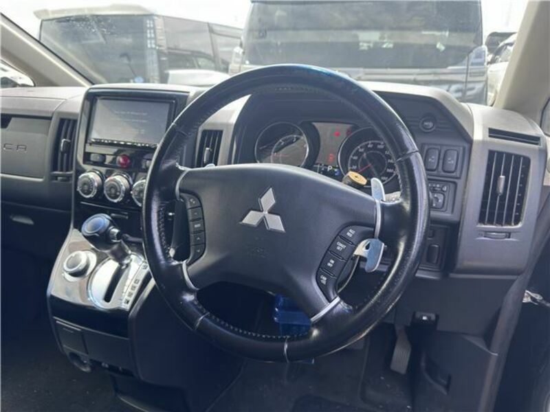 DELICA D5