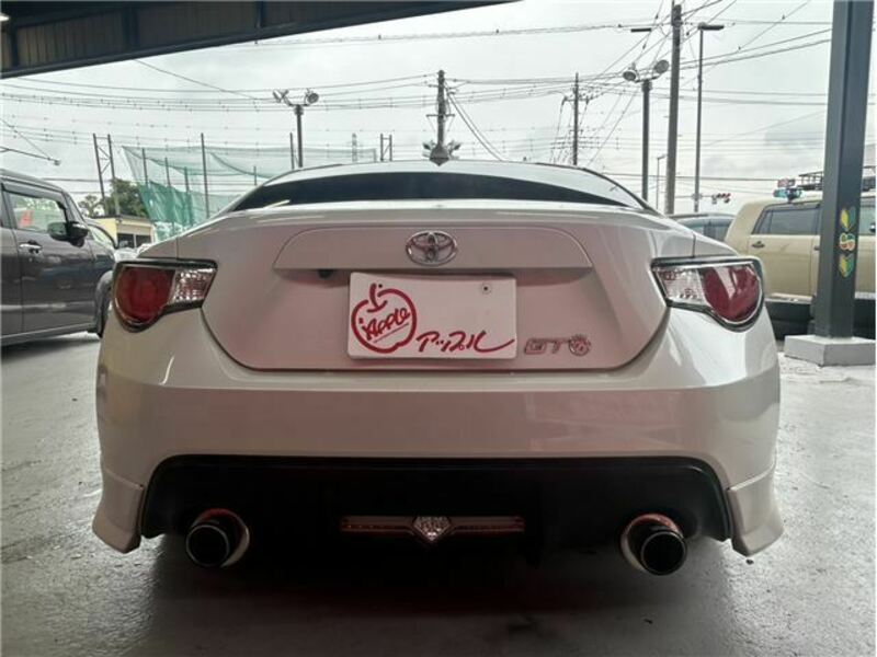 86