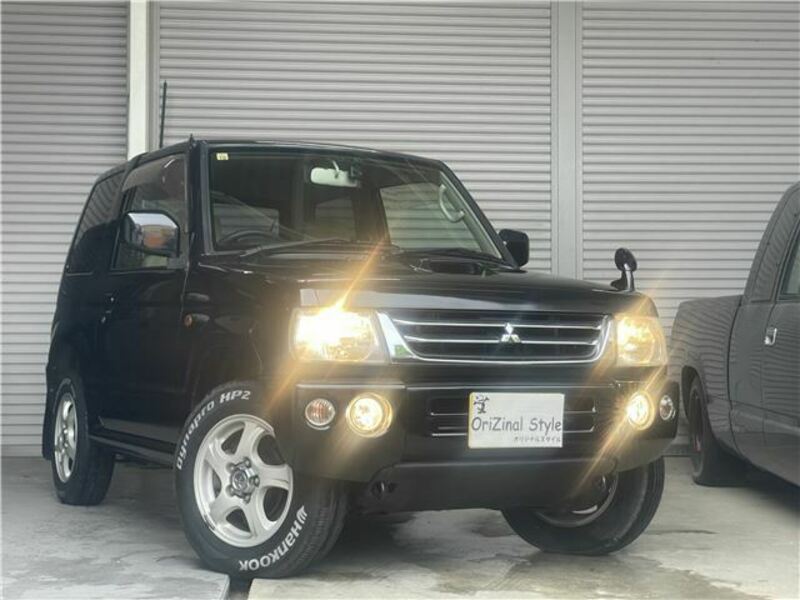 PAJERO MINI