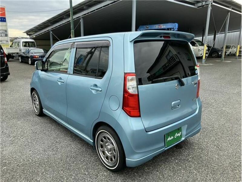 WAGON R