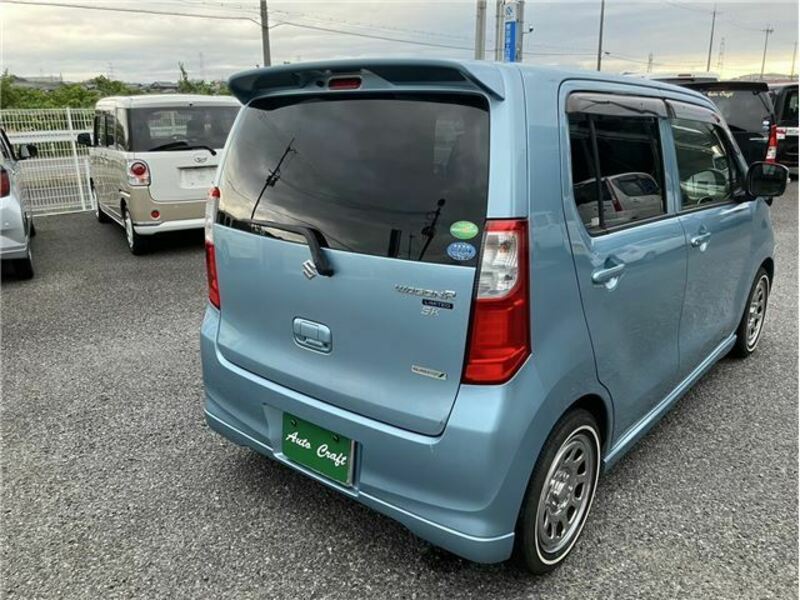 WAGON R