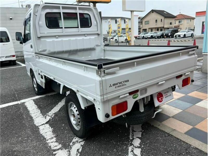 MINICAB TRUCK