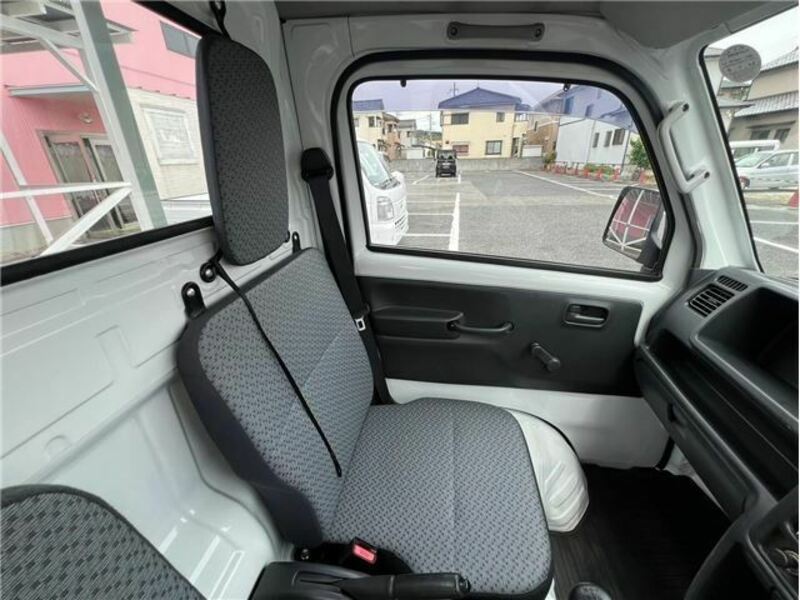 MINICAB TRUCK
