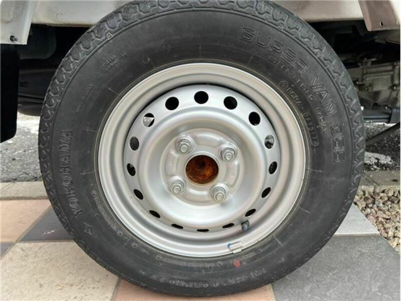 MINICAB TRUCK