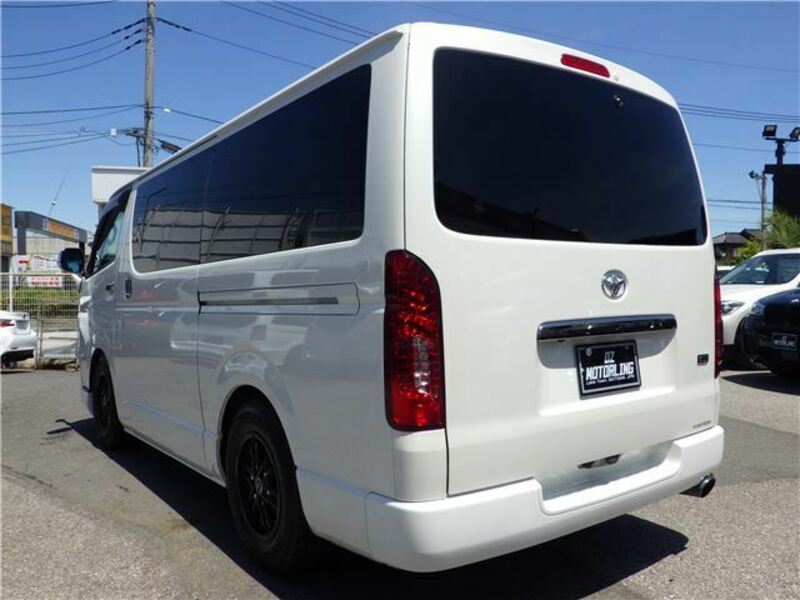 HIACE