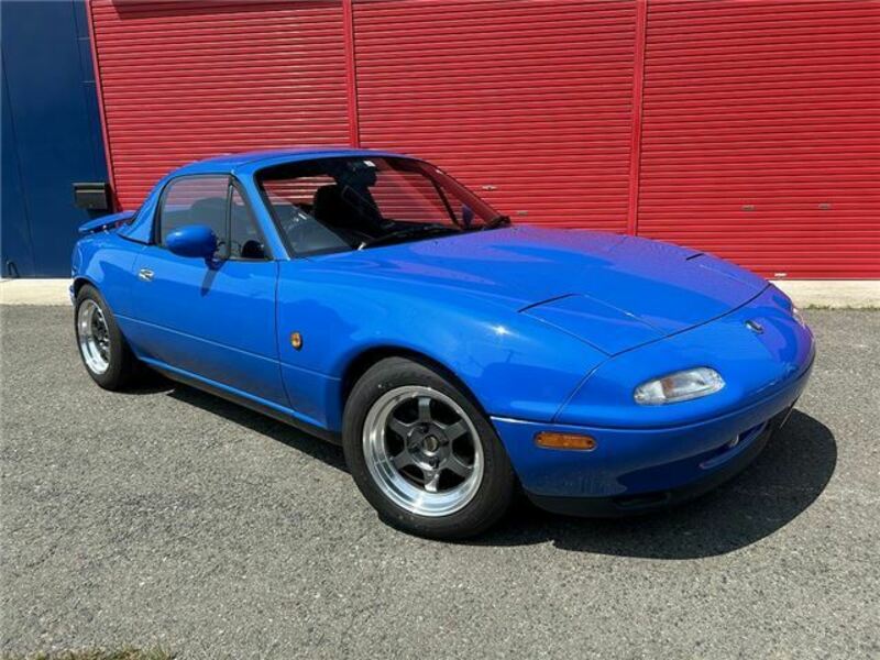 EUNOS ROADSTER