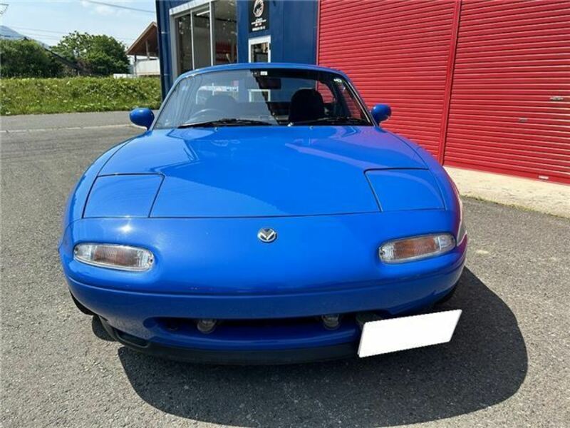 EUNOS ROADSTER