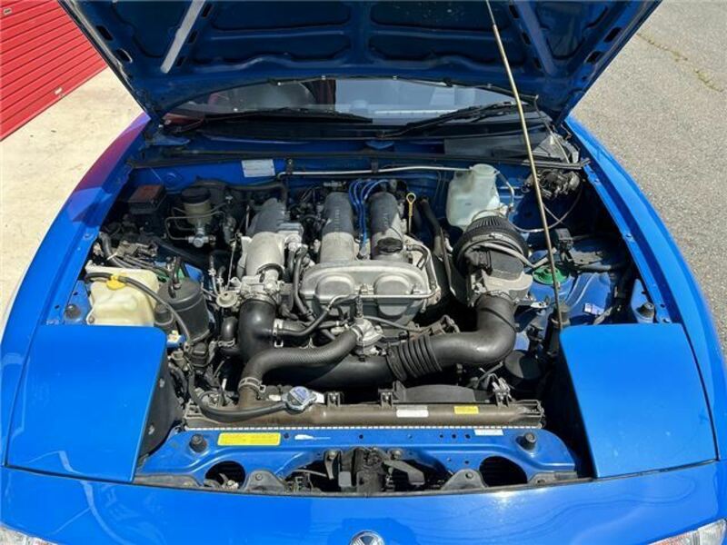 EUNOS ROADSTER