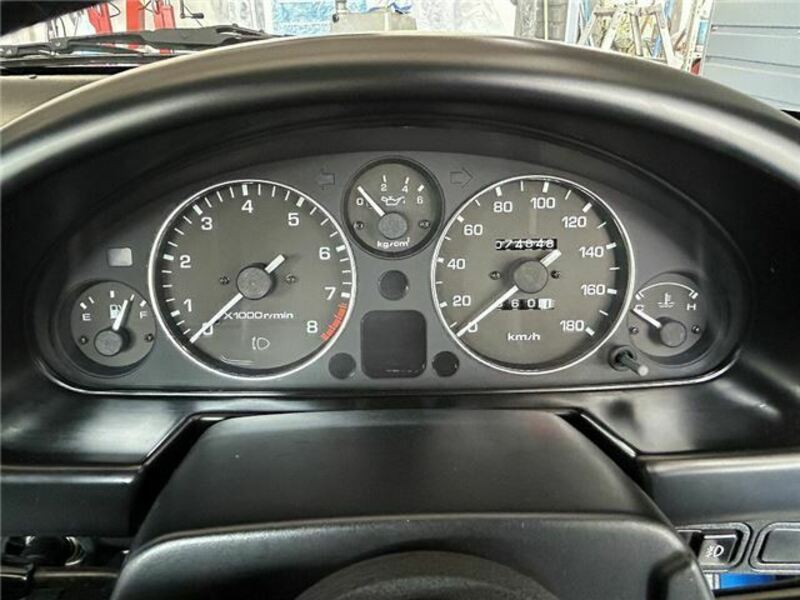EUNOS ROADSTER