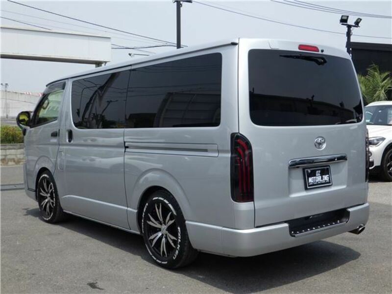 HIACE