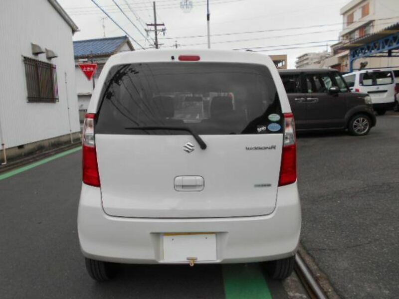 WAGON R