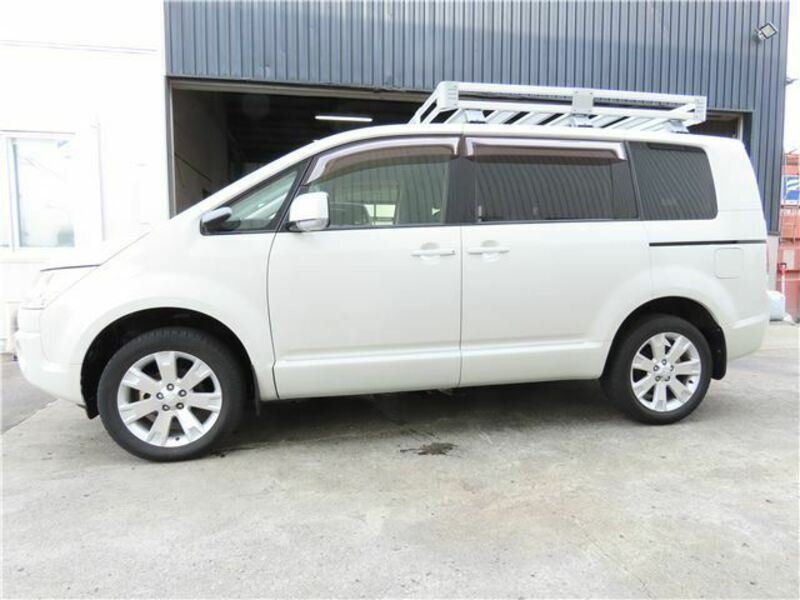 DELICA D5