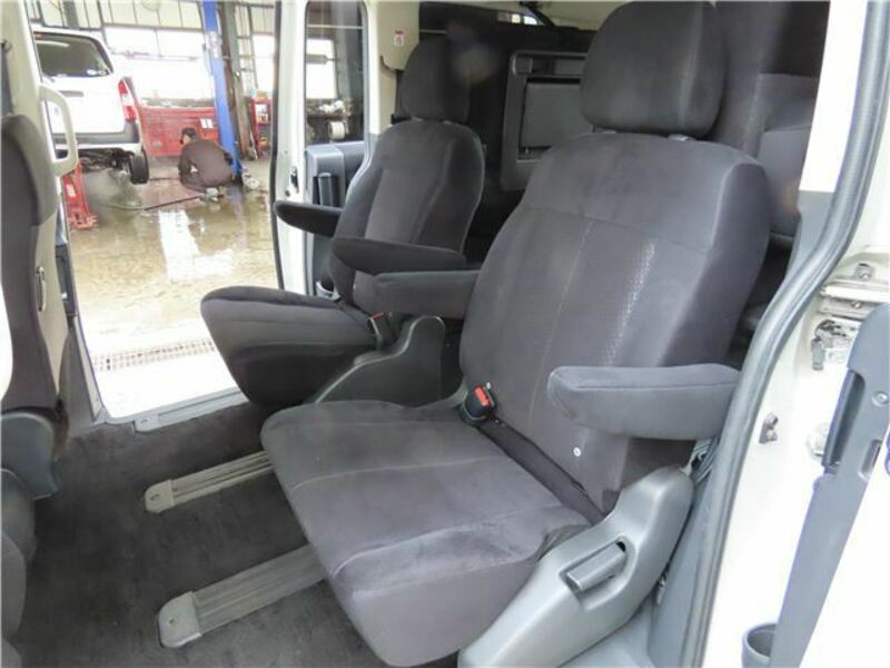 DELICA D5