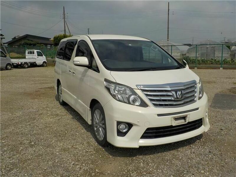 TOYOTA ALPHARD