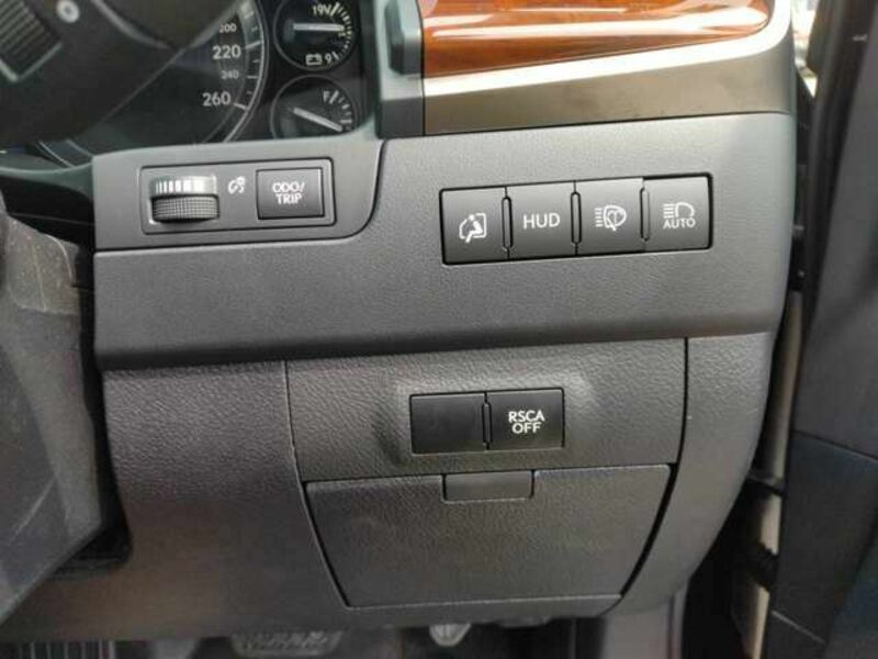 LX
