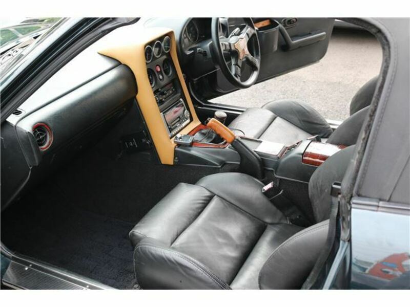 EUNOS ROADSTER
