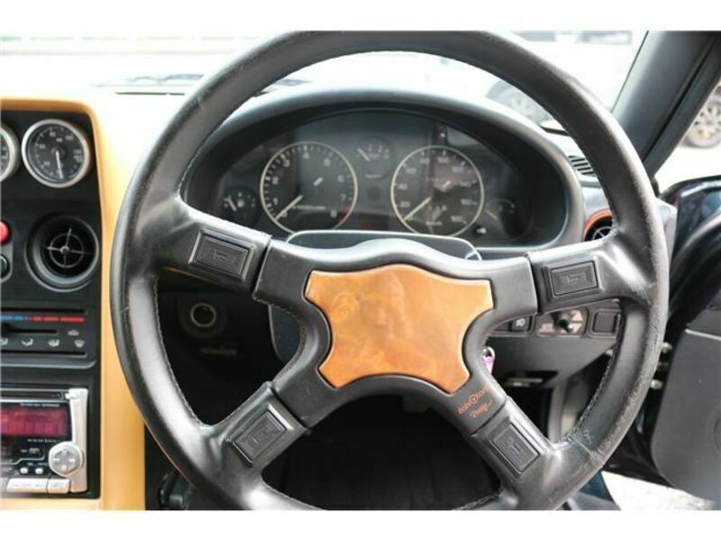 EUNOS ROADSTER