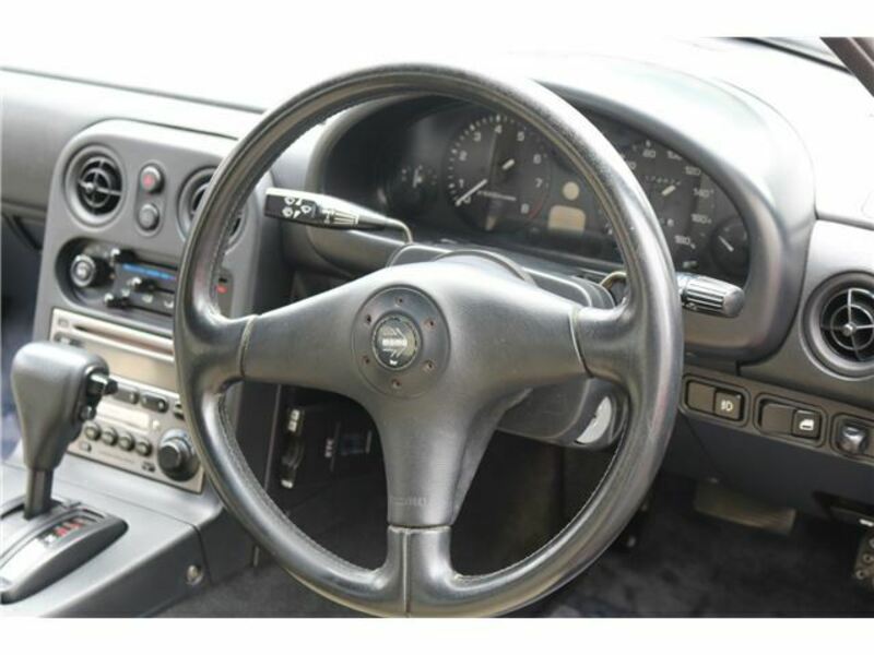 EUNOS ROADSTER