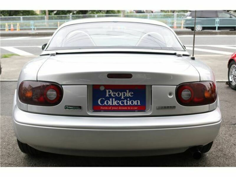 EUNOS ROADSTER
