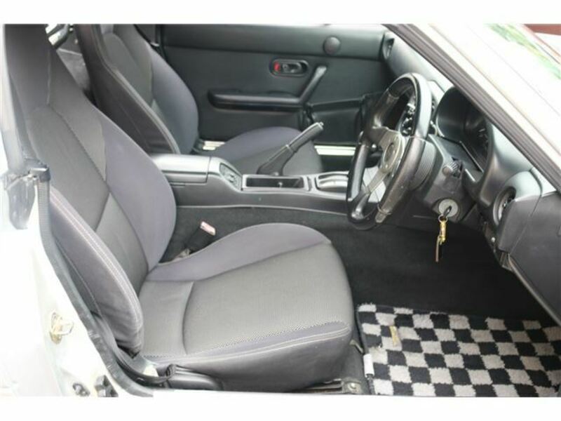 EUNOS ROADSTER