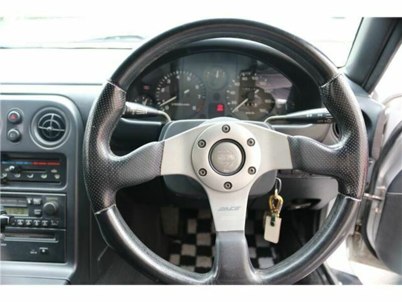 EUNOS ROADSTER