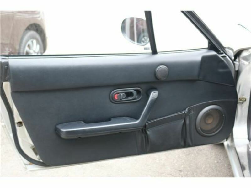 EUNOS ROADSTER
